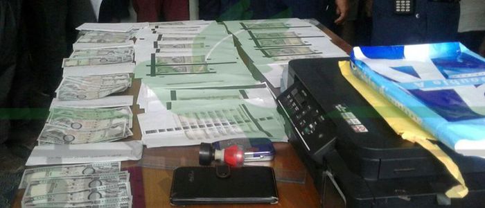 नक्कली नोट बनाउने मेसिन सहित एक गिरोह पक्राउ