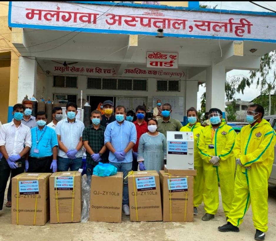 जिपि कोइराला अध्यन केन्द्रका अध्यक्ष रायमाझीको पहलमा स्वस्थ्य सामाग्री हस्तान्तरण