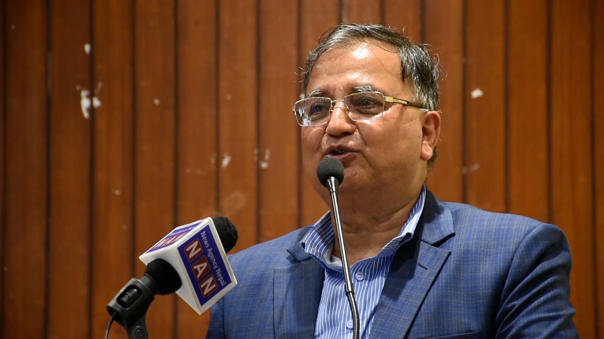 अदृश्य शक्तिहरूको कुत्सित चाहना पूरा गर्न एमाले विभाजन गराइएको ईश्वर पोखरेलको टिप्पणी