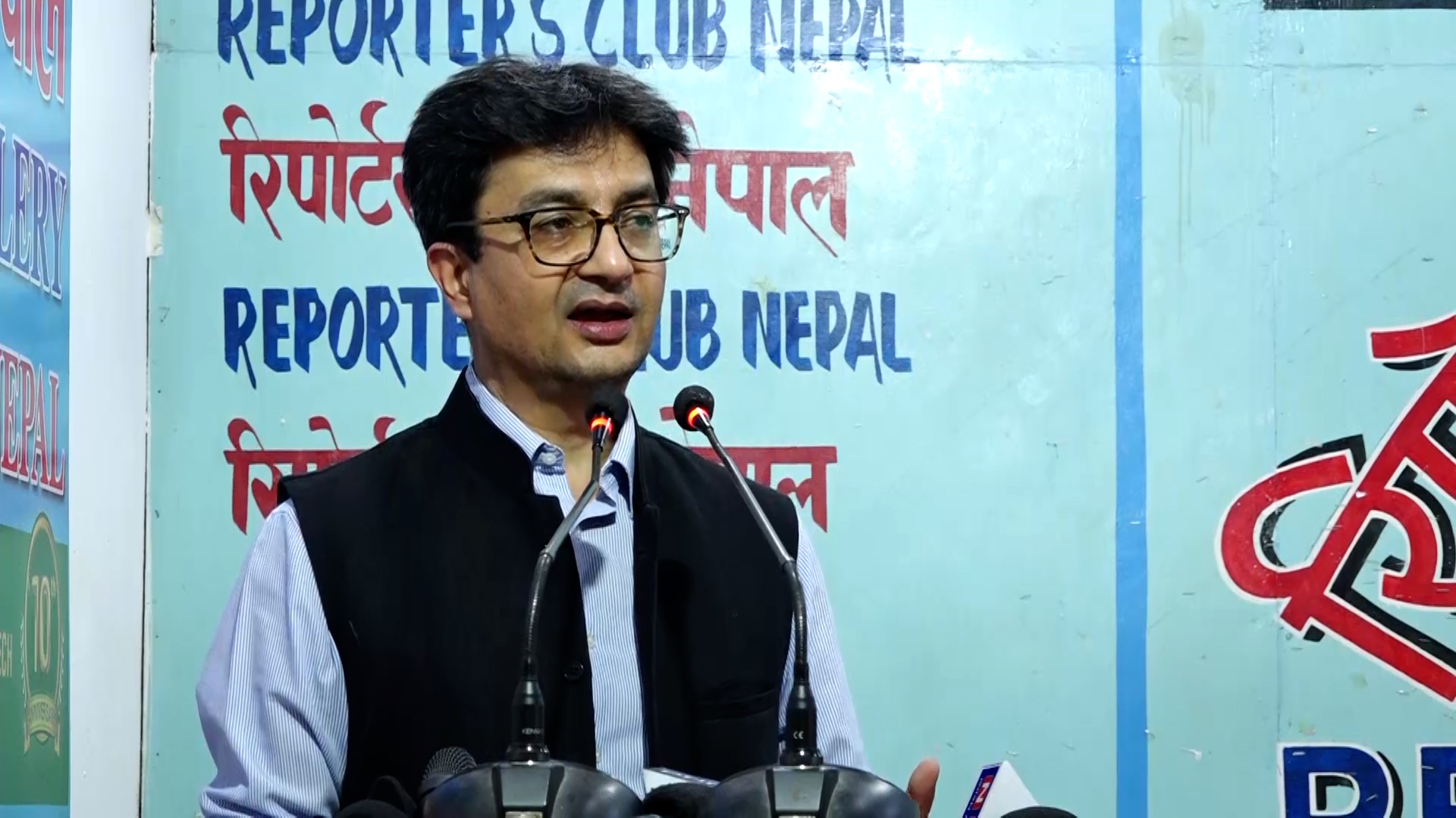 एमसीसीलाई पास गर्नुपर्ने उदयशमशेर जबराको भनाई